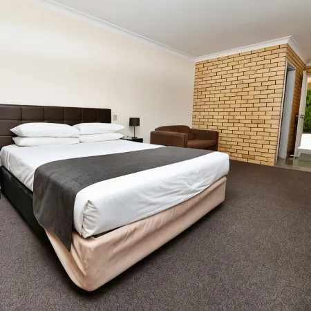 Burke and Wills Motor Inn Hotels in Moree