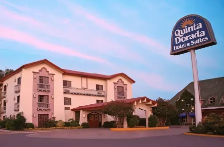 Quinta Dorada Hotel & Suites