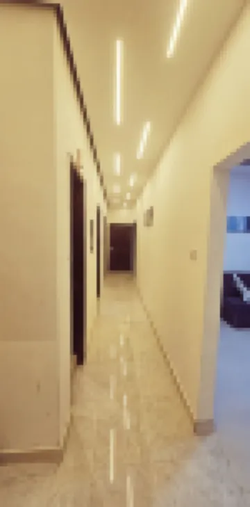 Spacious 3-bedroom apartment with AC, WiFi in the  Salalah down twon Hotels in 