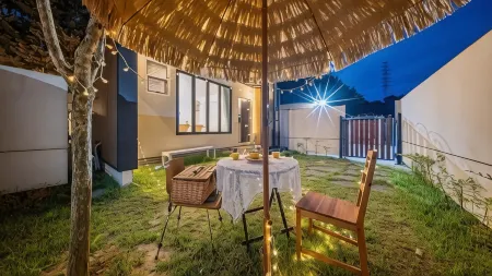 Private Emotional Stay Gangneungchae Отели рядом с достопримечательностью «Джумунджин- Бич»