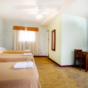Hotel Parada Các khách sạn gần Edificio Kavanagh