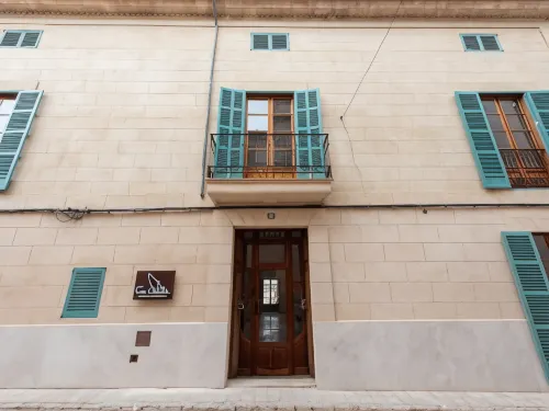 Cas Català Hotels in Petra