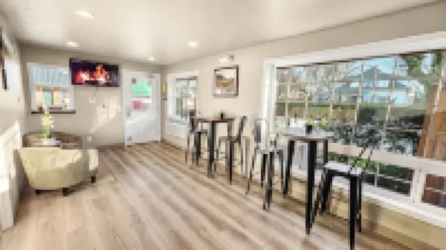 Courtesy Inn Downtown Eugene