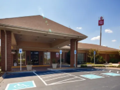 Best Western Plus Morristown Conference Center Hotel Hotels in Hamblen County