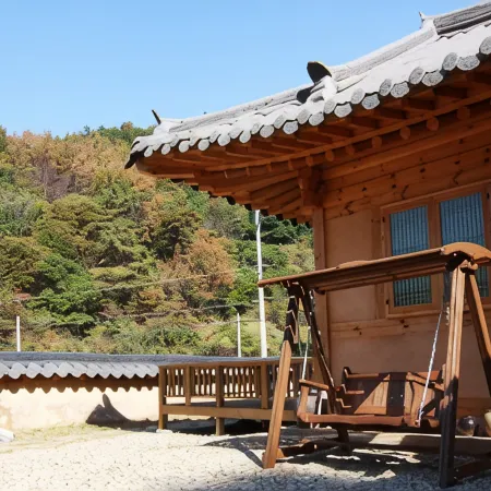 Anseong Geomeokgol Hanok Pension
