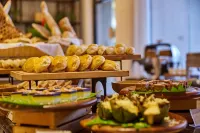 Mella Hotel Manila near NAIA Airport - sarapan