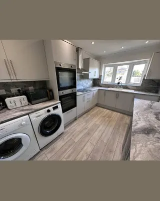 Cosy Small Double Room in Quiet Shared House - Kitchens