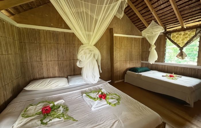 White Beach Bungalow