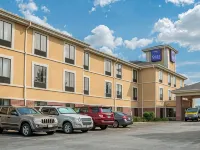 Sleep Inn & Suites Airport Hotels near Milwaukee Mitchell International Airport