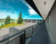 Skyview Motel