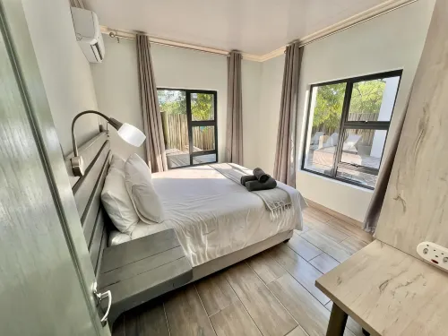 Thula Thula Guest House