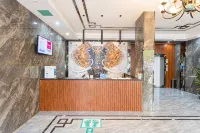 Xiaogan Baishi Hotel