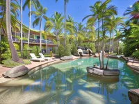 Hotel Tropiq Hotels in Cairns North