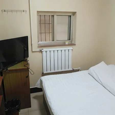 Qixia Aorun Hostel