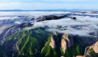 Weisheng  Hotel - Mountain view