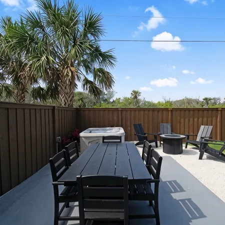 Near Historic St. Augustine & Beaches