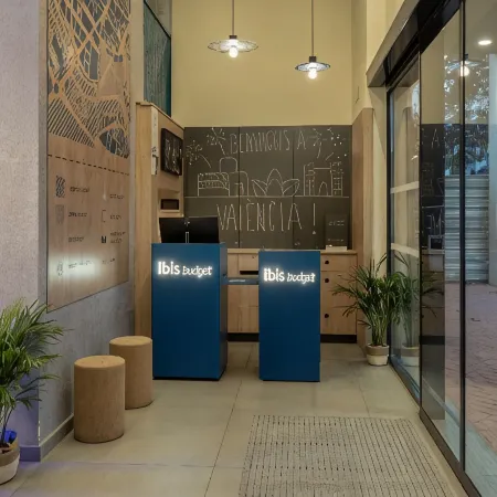 Ibis Budget Valencia Centro Puerto