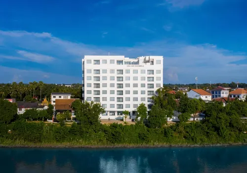 Riverfront Apartments
