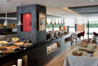 Lyon Marriott Hotel Cité Internationale - breakfast
