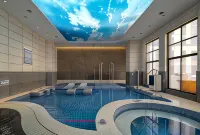 Holiday Inn Express JINJIANG ANHAI by IHG - piscina