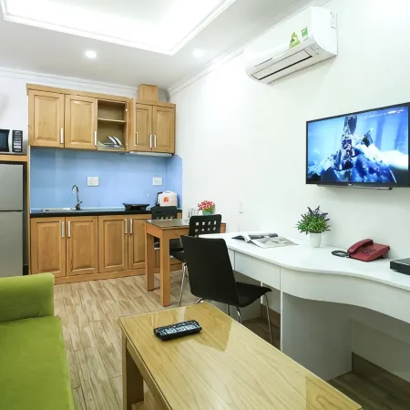 Atlas Hotel & Apartments Отели рядом с достопримечательностью «Район 7»