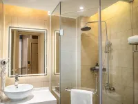 Vienna Hotel (Liuyang River Bridge Pedestrian Street) - 3-نجوم