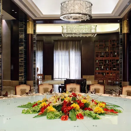 Liankang Wealth International Hotel