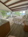 Luxury Mountain Top House , Hot Tub, Fire Pit & Panoramic Stratton Views