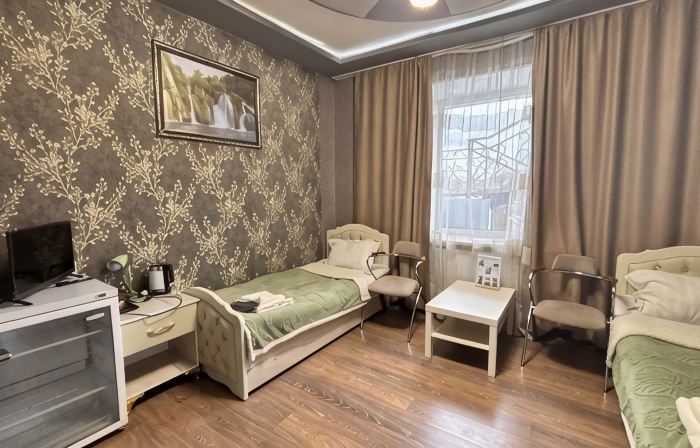 Golden Rose Hotel