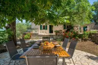 The Old One by All About Paxos - Parvekkeita