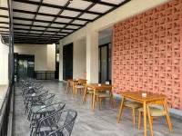 Wilo Hotel Bengkulu - servizio colazione