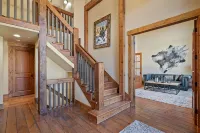 Rustic 8B Estate on 40 Acres – 9,900Sqft Estate on Private Ranch with 2 Hot Tubs