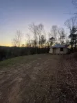 Cozy Mountain Yurt Retreat – in the Heart of Marshall, NC