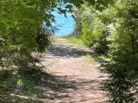 The Beau at Belle-eau-Claire beach Hotels in Tiny