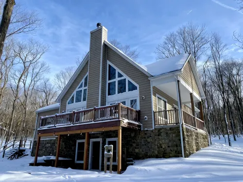 Family Friendly Mountain Getaway with Theater & Arcade in the Laurel Highlands - Wifi