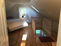 1850s Farm House - Minutes from Acadia, Lamoine Beach, and Lamoine State Park - Homestays
