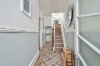 Charming Three Story Townhouse footsteps away from the historic harbour. - 컨트리 하우스