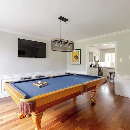 Over 10 Acres In Bucolic Bucks County w/Pool!