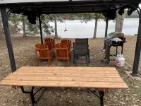 Cozy, modern cottage lots of space, perfect waterfront for swimming / water fun!