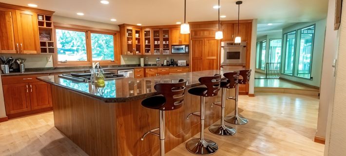 Bridle Trails Treehouse Hotele w: Bellevue