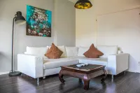 EXCLUSIVE 2 room apartment with balcony in top location! - balkon