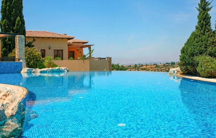Aphrodite hills, Anatoli, 2 bedroooms apt , large terrace, 2 min from the pool