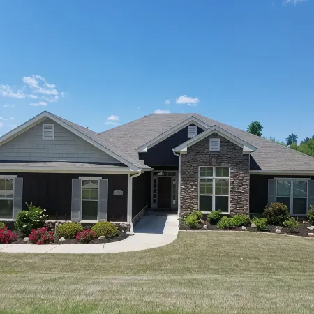 3 bed / 2.5 baths, great neighborhood