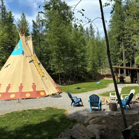 The Raven's Nest Teepee . Nestled in the Selkirk Mountain range, in Naples Idaho