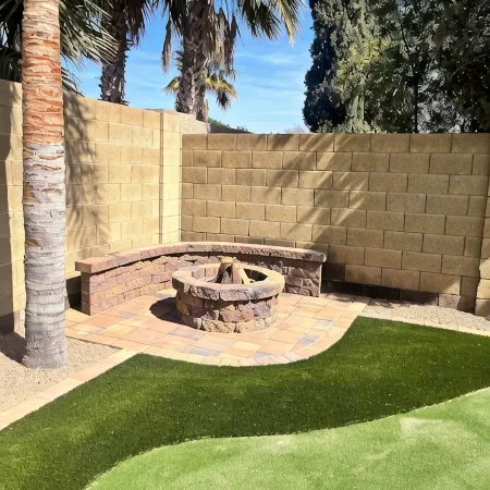 Resort Style Home With AC, Pool, Hot Tub, 900sq Putt Putt, WiFi in Scottsdale