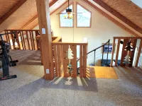 Serene Sunset View Lakehouse Near Cascade Mountain - Homestays