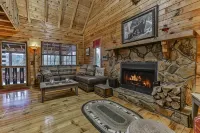 Rustic Cabin with Long Range Mountain Views - Hot Tub - Fire Pit - Mountain View