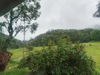 Three Hills Resort & Spa, Coorg - con vistas a la montaña