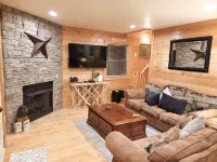 Cabin Helen's Hideaway