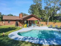 Spacious Home Prime Location of St. Augustine: Pool, Hot Tub, & Fire Pit